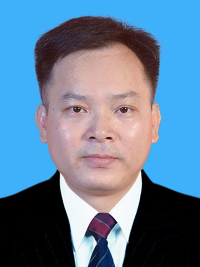 鐘偉(廣西北海市鐵山港區人民政府黨組成員、區政府辦主任、黨組書記) 鐘偉(廣西北海市鐵山港區人民政府黨組成員、區政府辦主任、黨組書記)