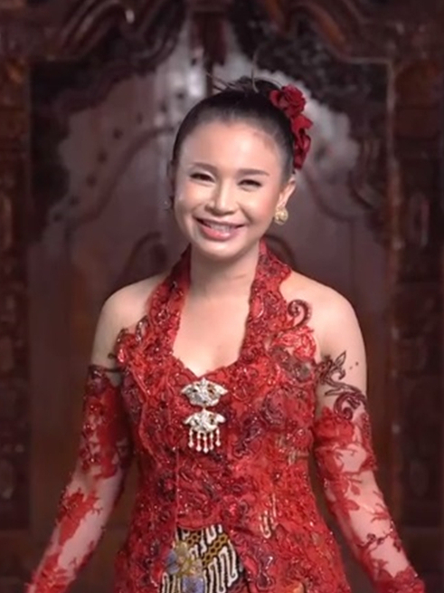 羅莎(歌手) 羅莎(歌手)