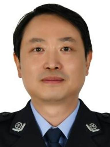 劉嘉(貴州省貴陽市公安局烏當分局黨委委員、紀委書記、一級警長) 劉嘉(貴州省貴陽市公安局烏當分局黨委委員、紀委書記、一級警長)