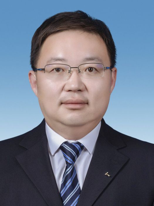 潘登(河南省鄭州市上街區財政局黨組成員、副局長) 潘登(河南省鄭州市上街區財政局黨組成員、副局長)