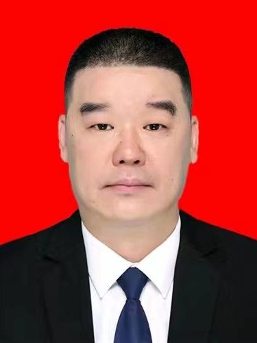 王洵(四川省綿陽市三台縣政府副縣長,縣公安局局長) 王洵(四川省綿陽市三台縣政府副縣長,縣公安局局長)