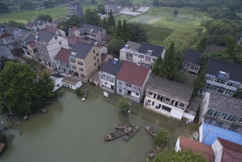 大蕩漾村