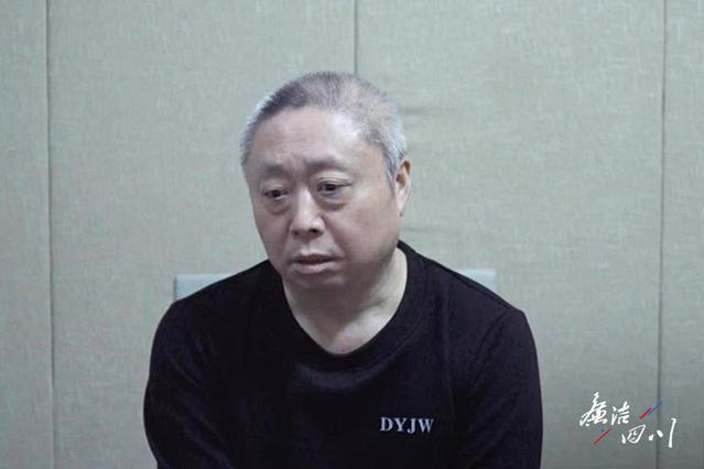 劉金福(四川省德陽市旌陽區綜合行政執法局原黨組成員、副局長、四級調研員) 劉金福(四川省德陽市旌陽區綜合行政執法局原黨組成員、副局長、四級調研員)