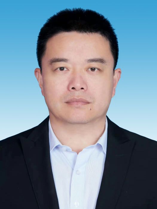 譚健(山東省煙臺市龍口市發展改革局副局長、黨組成員) 譚健(山東省煙臺市龍口市發展改革局副局長、黨組成員)