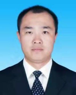 張志偉(內蒙古自治區呼倫貝爾市新巴爾虎左旗社會保險事業服務中心主任) 張志偉(內蒙古自治區呼倫貝爾市新巴爾虎左旗社會保險事業服務中心主任)