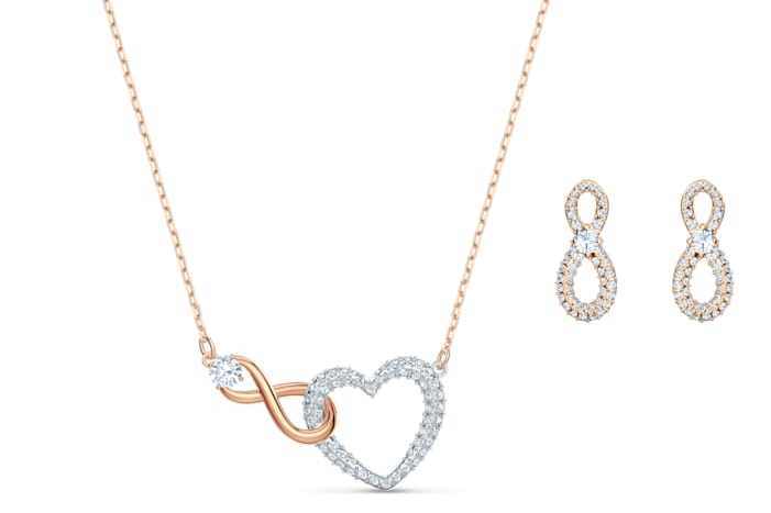 Swarovski Infinity Heart 套裝 Swarovski Infinity Heart 套裝