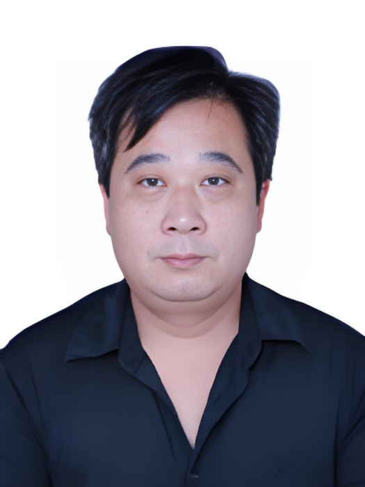 楊金明(江西省上饒市鉛山縣農業農村局黨組成員、副局長) 楊金明(江西省上饒市鉛山縣農業農村局黨組成員、副局長)