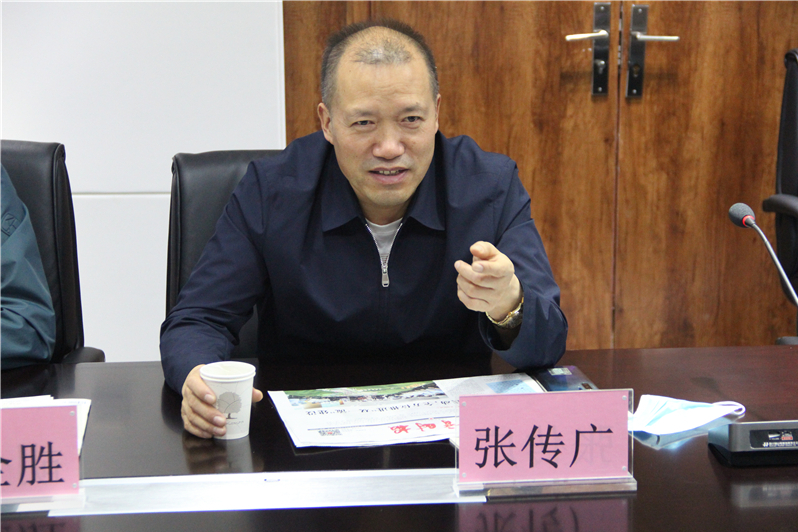 張傳廣(河南省教育廳黨組成員、副廳長) 張傳廣(河南省教育廳黨組成員、副廳長)