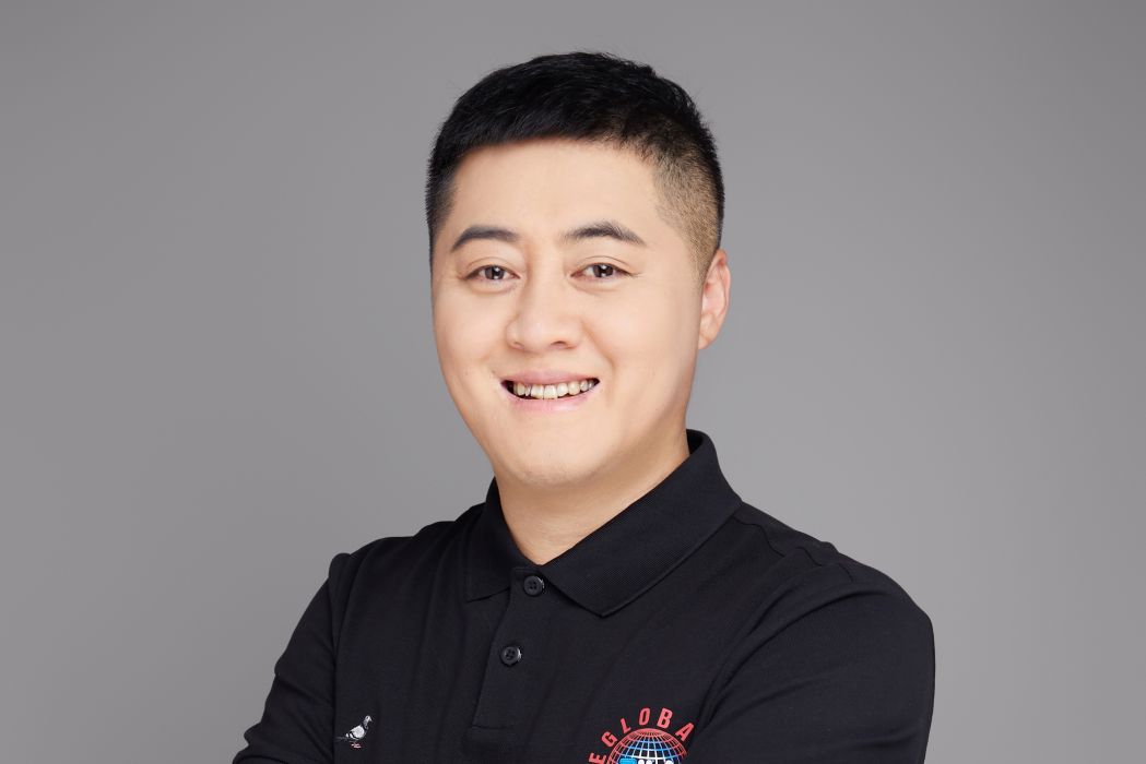王俊皓(中國內地影視製片人,超能影業聯合創始人) 王俊皓(中國內地影視製片人,超能影業聯合創始人)