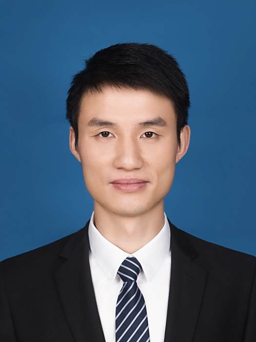 徐毅(重慶市渝北區木耳鎮副鎮長)
