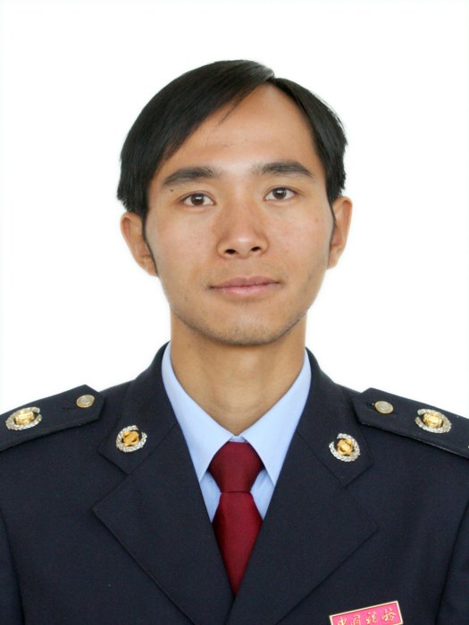 陳學永(四川省甘孜州道孚縣國家稅務局紀檢組長) 陳學永(四川省甘孜州道孚縣國家稅務局紀檢組長)