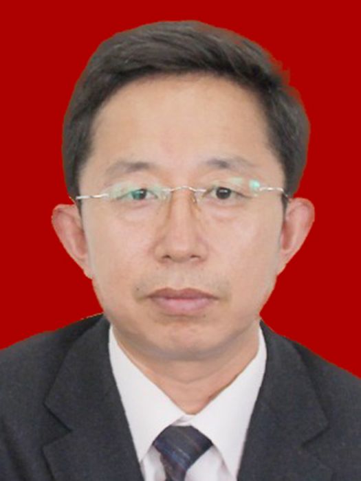 李大偉(長春市教育局黨組成員、副局長) 李大偉(長春市教育局黨組成員、副局長)