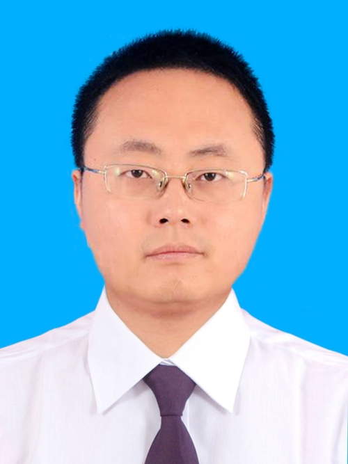 徐弘(淳安縣宋村鄉黨委副書記、政法委員〈兼〉) 徐弘(淳安縣宋村鄉黨委副書記、政法委員〈兼〉)