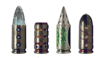 從左到右：海妖穿甲彈、復仇爆彈、地獄火爆彈、龍火爆彈