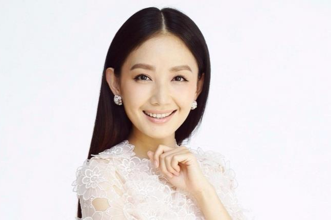 劉婧(北京電視台主持人) 劉婧(北京電視台主持人)
