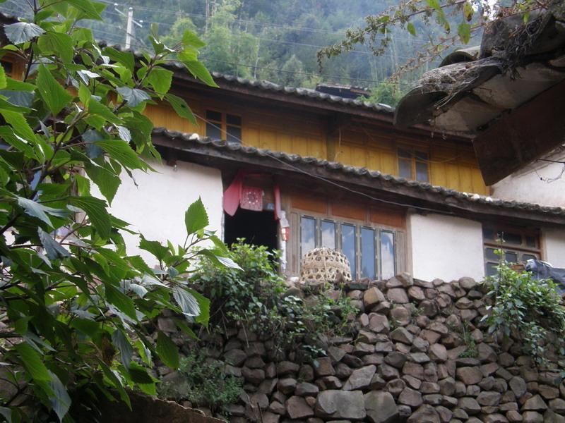 吁卡箐村 吁卡箐村