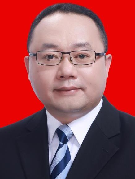 石永峰(黔南州退役軍人事務局黨組成員、副局長) 石永峰(黔南州退役軍人事務局黨組成員、副局長)