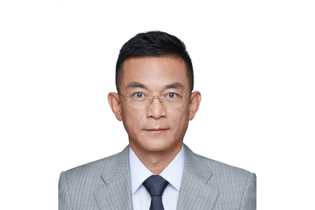 汪兵(達闥機器人有限公司董事長、高級工程師) 汪兵(達闥機器人有限公司董事長、高級工程師)