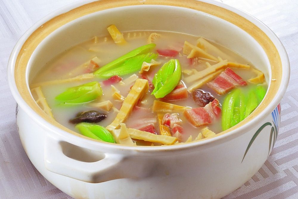 臘腸筍乾煲