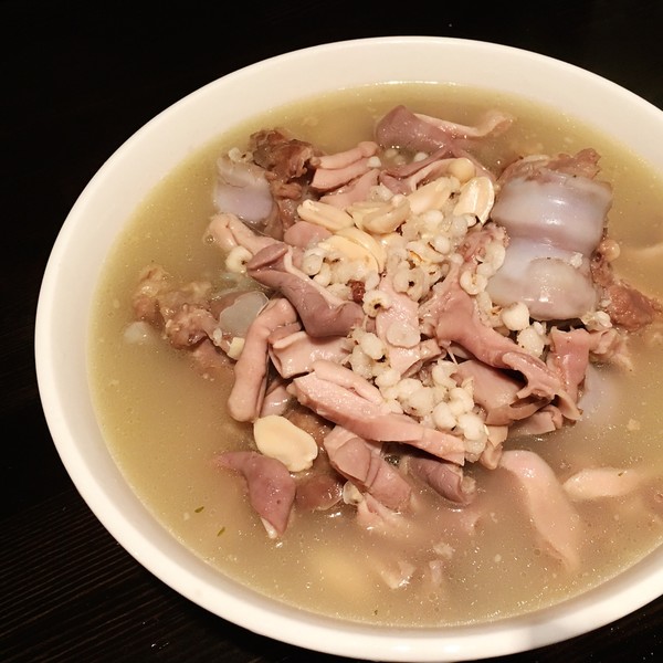 花生薏米肉片湯