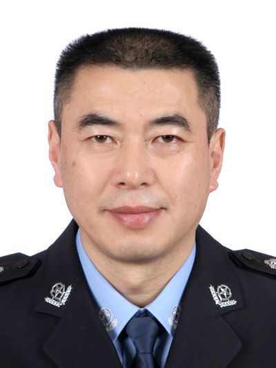 李中華(嘉興市平湖市公安局委副書記、常務副局長) 李中華(嘉興市平湖市公安局委副書記、常務副局長)