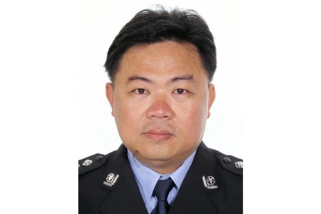 陳威(海南省白沙黎族自治縣公安局原黨委委員、副局長兼交通管理大隊大隊長、四級高級警長) 陳威(海南省白沙黎族自治縣公安局原黨委委員、副局長兼交通管理大隊大隊長、四級高級警長)