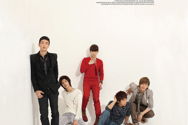 ONE(SHINee演唱歌曲) ONE(SHINee演唱歌曲)