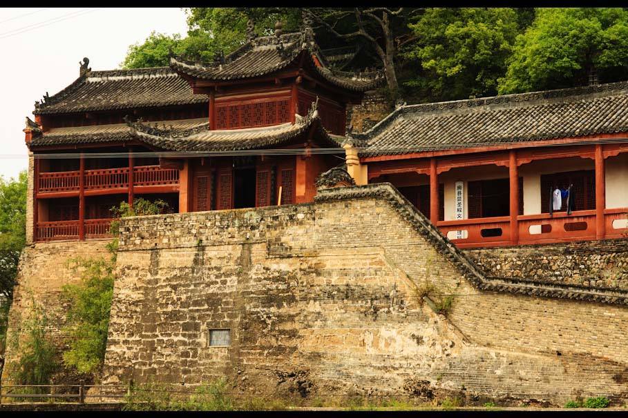 軍店顯聖殿 軍店顯聖殿