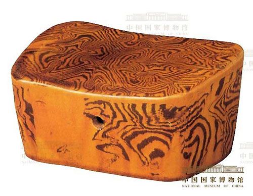 唐鞏義窯絞胎枕(絞胎枕) 唐鞏義窯絞胎枕(絞胎枕)