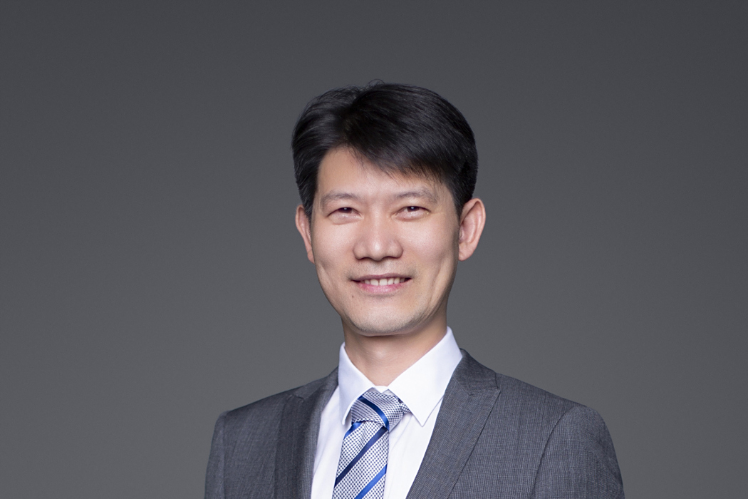 吳健(華東師範大學黨委常委、副校長,兼研究生院常務副院長) 吳健(華東師範大學黨委常委、副校長,兼研究生院常務副院長)
