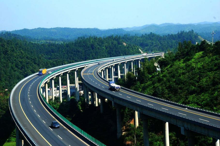 龍蒲高速公路