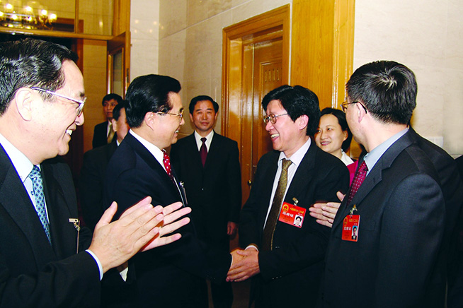 時任中共中央總書記胡錦濤接見謝聖明董事長