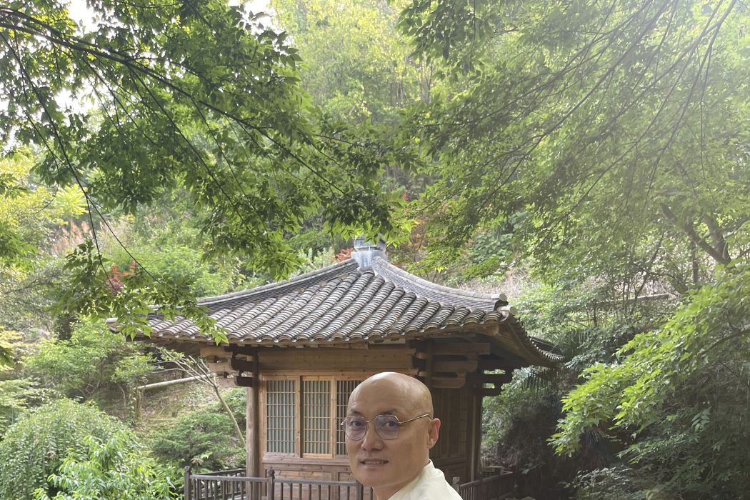 李志峰(國際文化交流中心特聘藝術家) 李志峰(國際文化交流中心特聘藝術家)