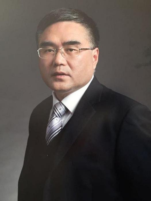 王小明(上海市政協學習和文史委員會常務副主任) 王小明(上海市政協學習和文史委員會常務副主任)