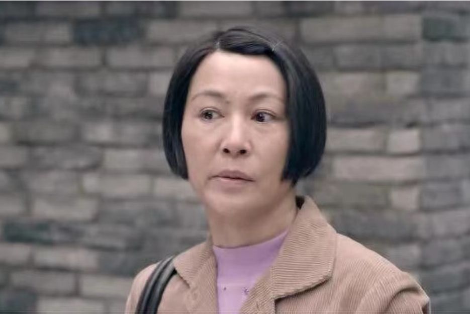 范雲(《我們的純真年代》角色,由艾麗婭飾演) 范雲(《我們的純真年代》角色,由艾麗婭飾演)