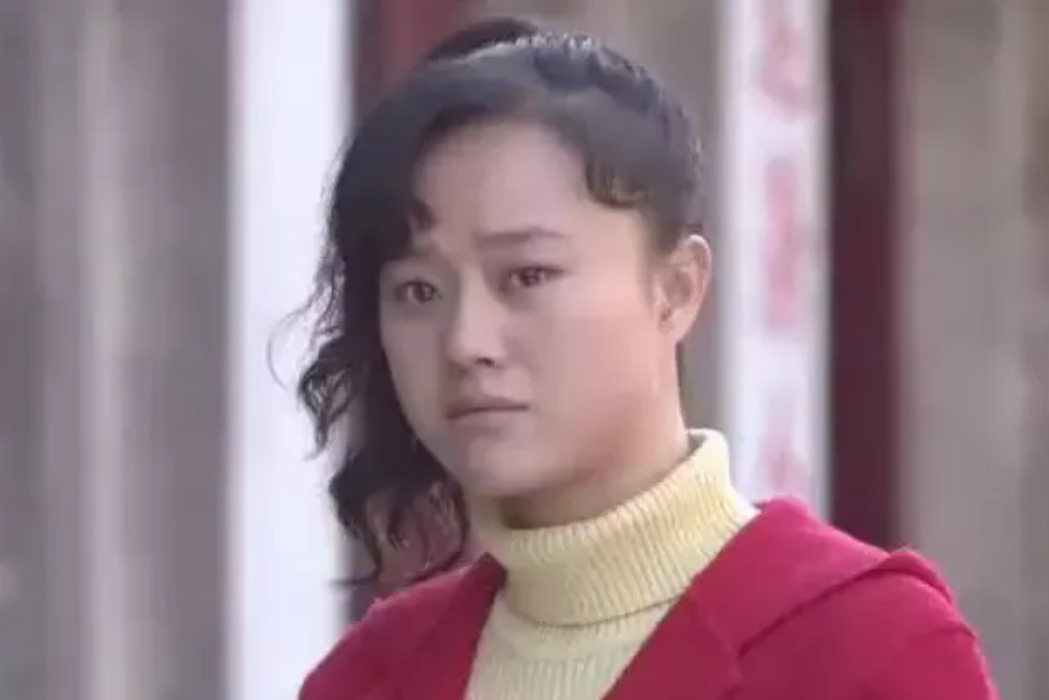 鄭寶珠(電視劇《二叔》中的女配角) 鄭寶珠(電視劇《二叔》中的女配角)