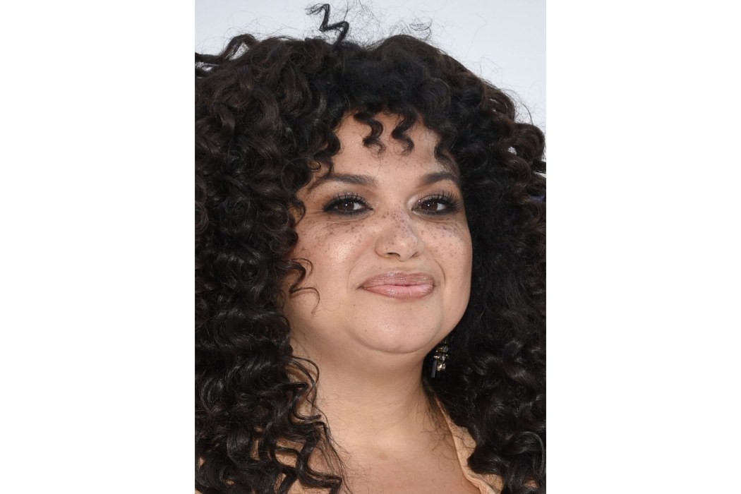 蜜雪兒·伯托(Michelle Buteau) 蜜雪兒·伯托(Michelle Buteau)