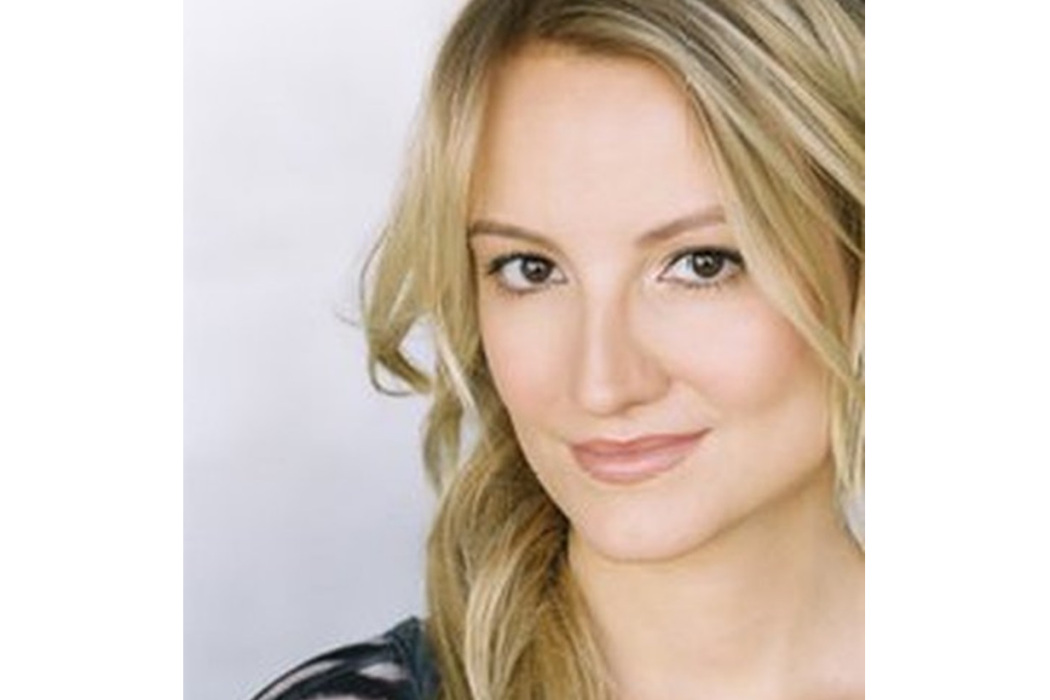 Vanessa Eichholz Vanessa Eichholz