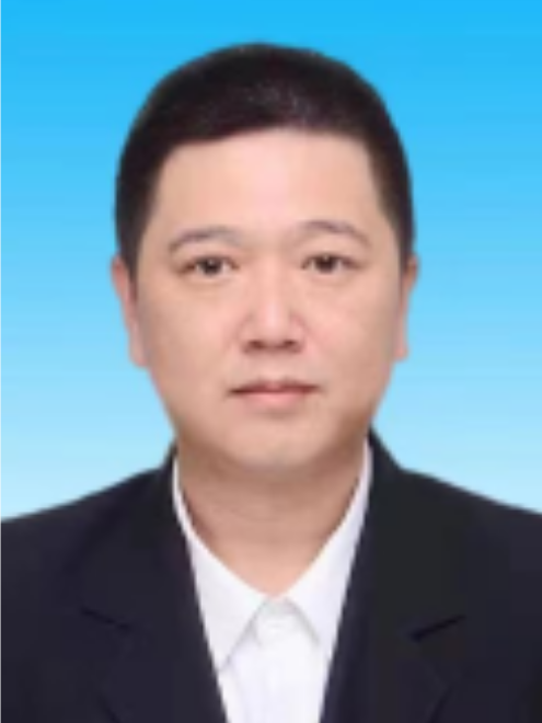 賈偉(內蒙古自治區呼倫貝爾市鄂倫春自治旗自然資源局黨組成員、副局長)