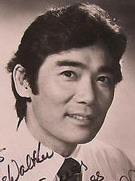 羅伯特·伊圖(Robert Ito) 羅伯特·伊圖(Robert Ito)