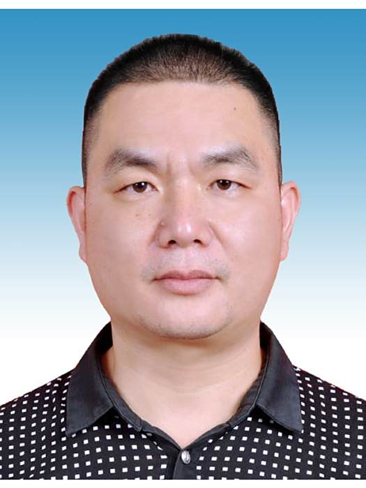 劉偉(江西省贛州市興國縣公安局黨委委員、縣紀委監委派駐第六紀檢監察組組長)