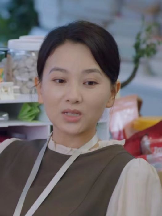 陳美華(都市情感劇《我們的翻譯官》中的角色) 陳美華(都市情感劇《我們的翻譯官》中的角色)