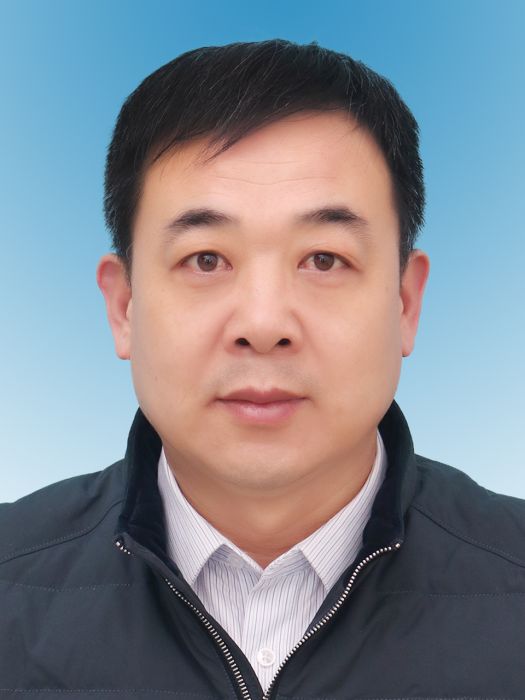 董國強(山東省濟南市槐蔭區商務局黨委委員、副局長) 董國強(山東省濟南市槐蔭區商務局黨委委員、副局長)