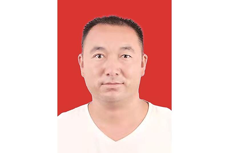 金東升(甘肅省臨夏州永靖縣三塬鎮向陽村村民)