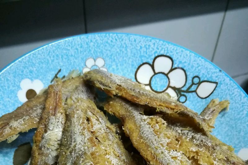 香酥小鯽 香酥小鯽