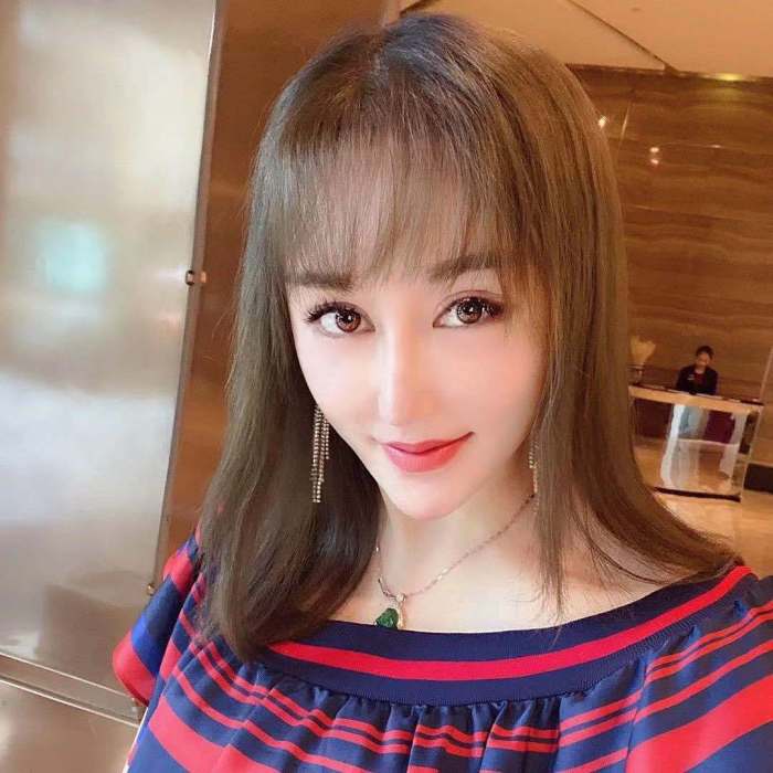又見草原(郭昱含演唱的歌曲) 又見草原(郭昱含演唱的歌曲)