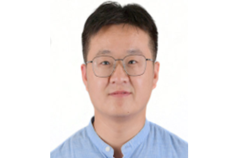 朱軍(雲南大學民族政治研究院副教授) 朱軍(雲南大學民族政治研究院副教授)