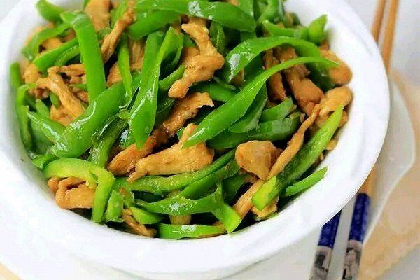 素炒雞肉 素炒雞肉