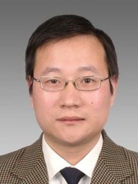 王衛鋒(浙江省寧波前灣新區黨工委委員、管委會副主任) 王衛鋒(浙江省寧波前灣新區黨工委委員、管委會副主任)