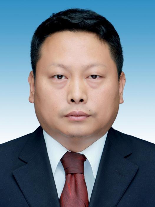 李貴廷(雲南省保山市騰衝市交通運輸局黨組成員、副局長) 李貴廷(雲南省保山市騰衝市交通運輸局黨組成員、副局長)